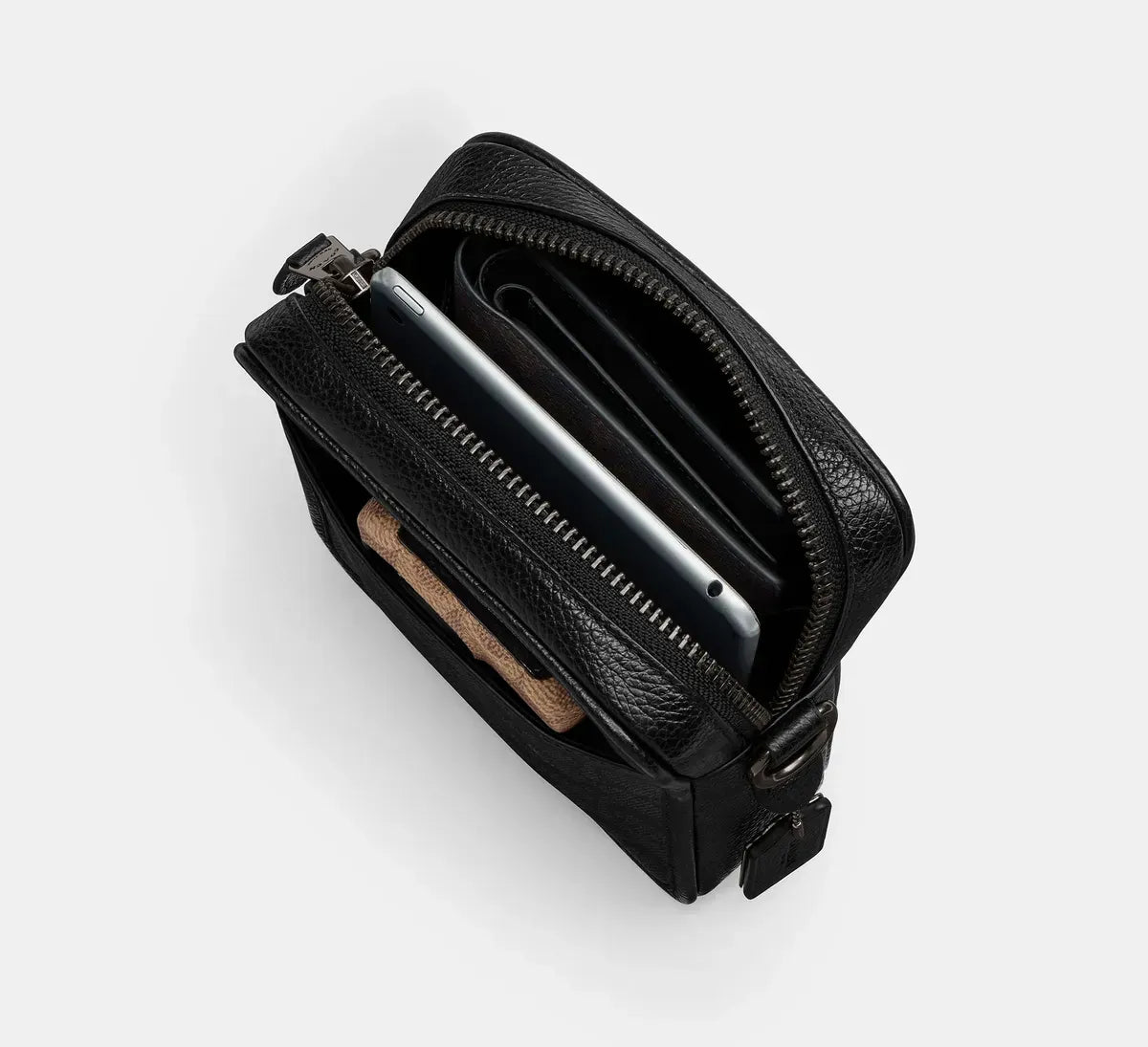 Чоловіча сумка кросбоді COACH Sullivan Crossbody Bag In Signature Canvas, Gunmetal — фото 5