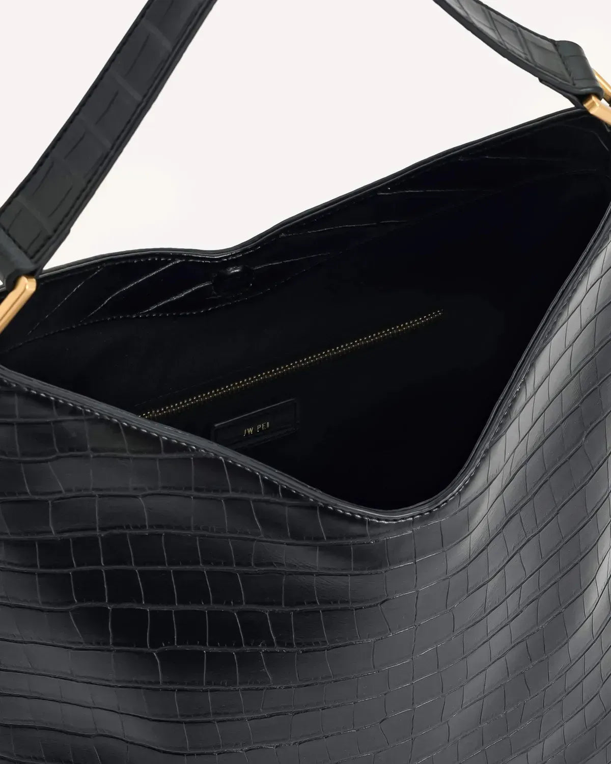 Жіноча сумка на плече JW PEI Aria Shoulder Bag, чорна croc — фото 4