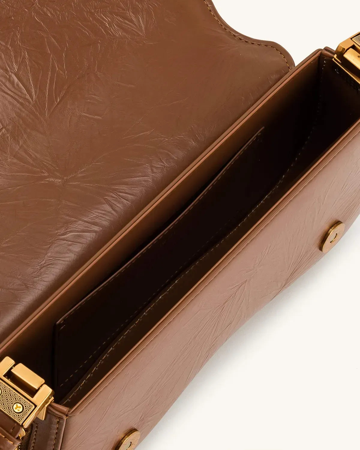 Жіноча сумка на плече JW PEI Joy Crushed Shoulder Bag, коричнева — фото 4