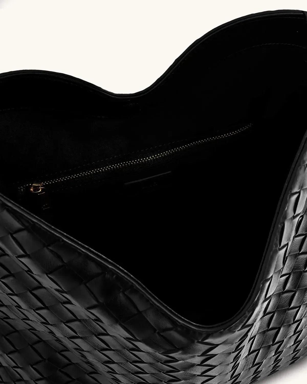 Жіноча сумка на плече JW PEI Aria Woven Texture Shoulder Bag, чорна — фото 4
