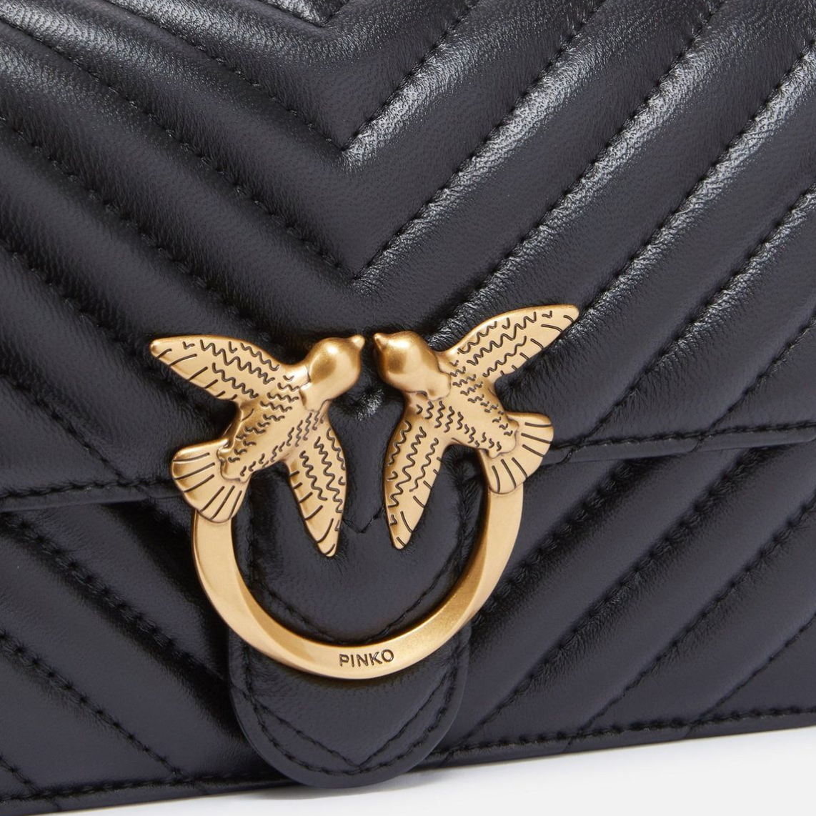 PINKO Small Shoulder Bag One chevron сумка жіноча чорна