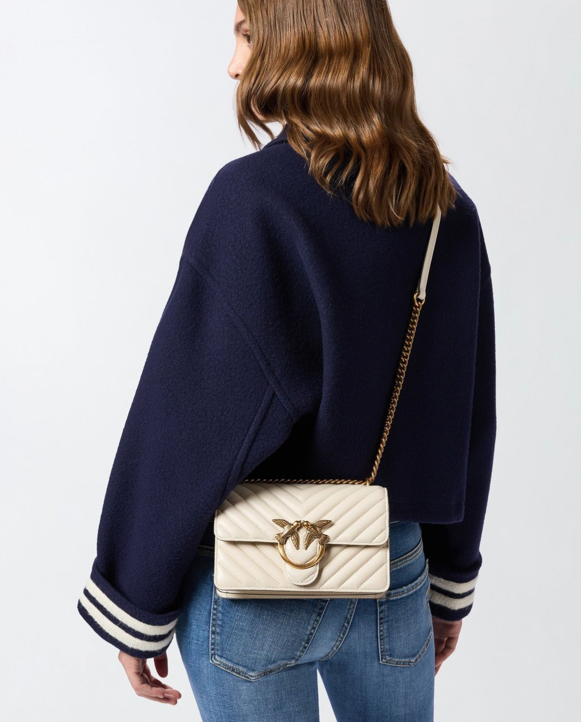 PINKO Small Shoulder Bag One chevron сумка жіноча біла