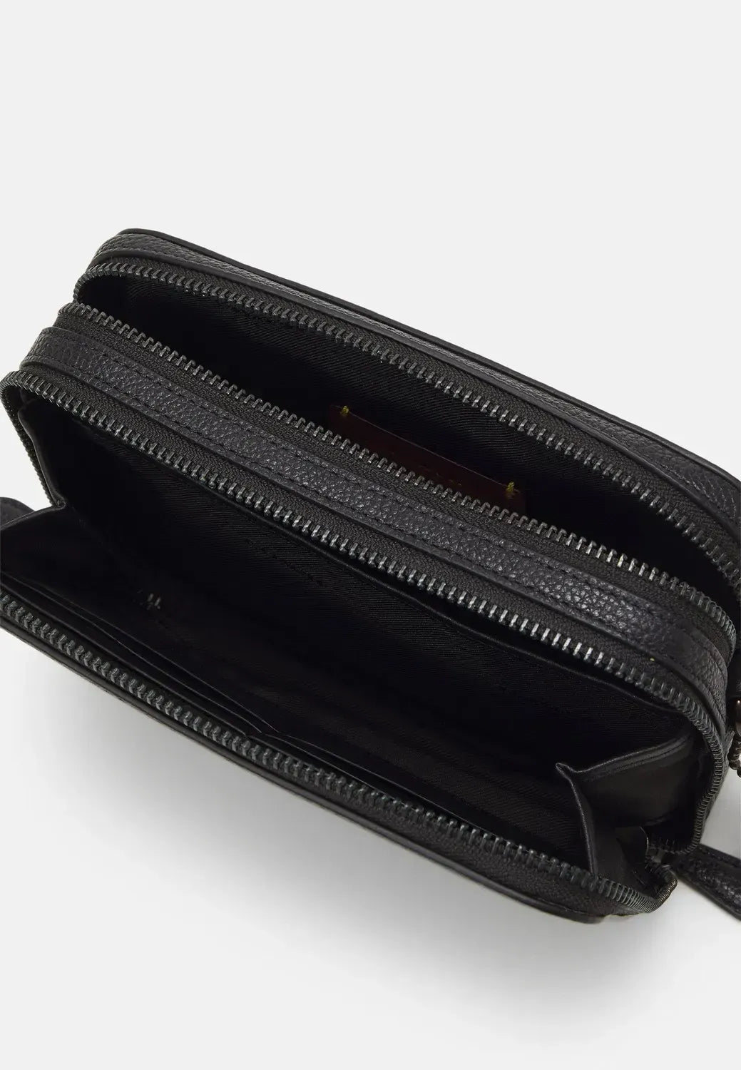 Чоловіча сумка кросбоді COACH Charter Crossbody In Pebble, чорна — фото 4
