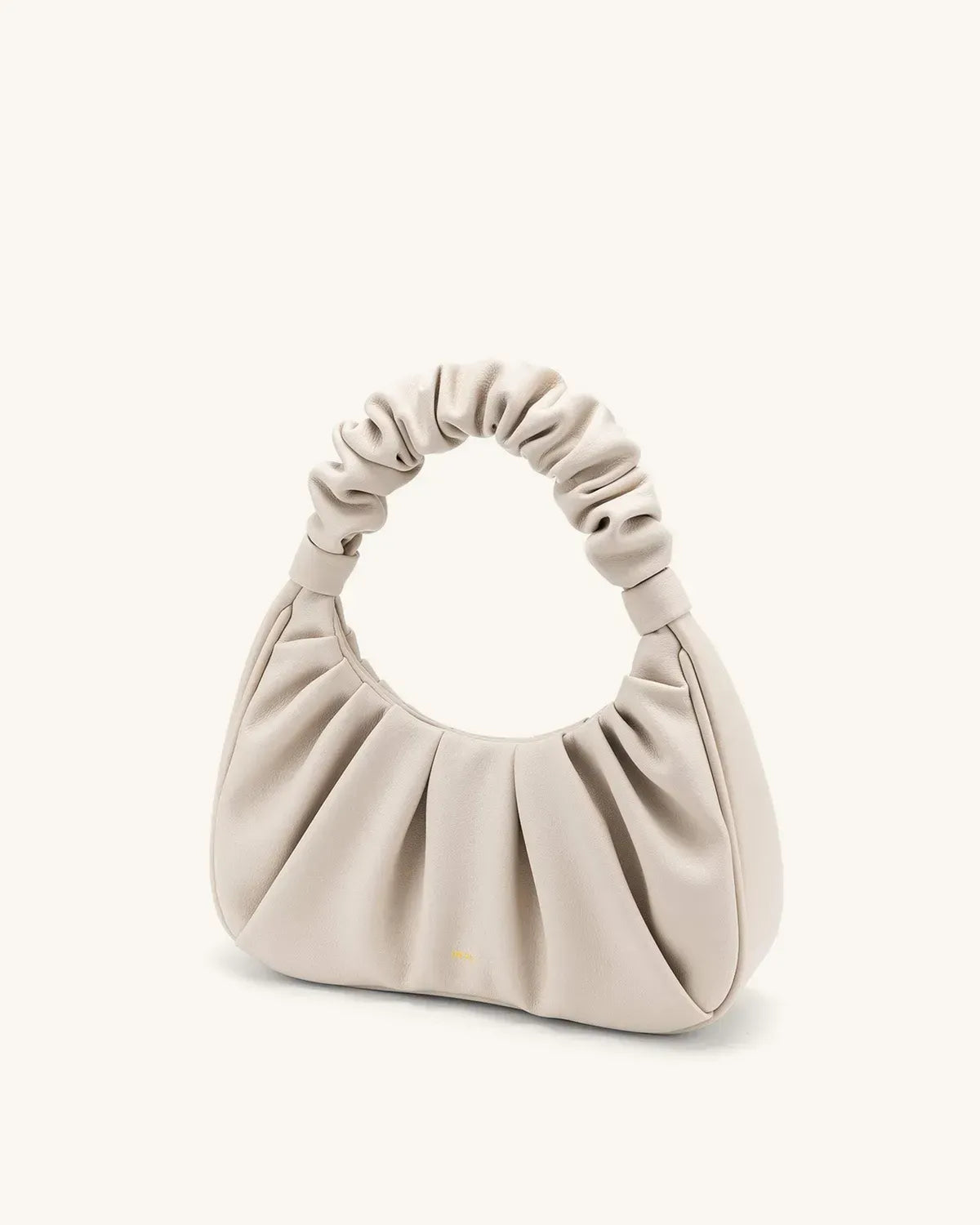 Жіноча сумка-хобо JW PEI Gabbi Ruched Hobo Handbag, айворі — фото 2