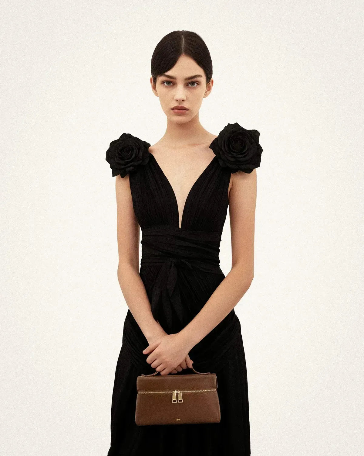 Жіноча сумка з верхньою ручкою JW PEI Thea Top Handle Bag, коричнева — фото 2