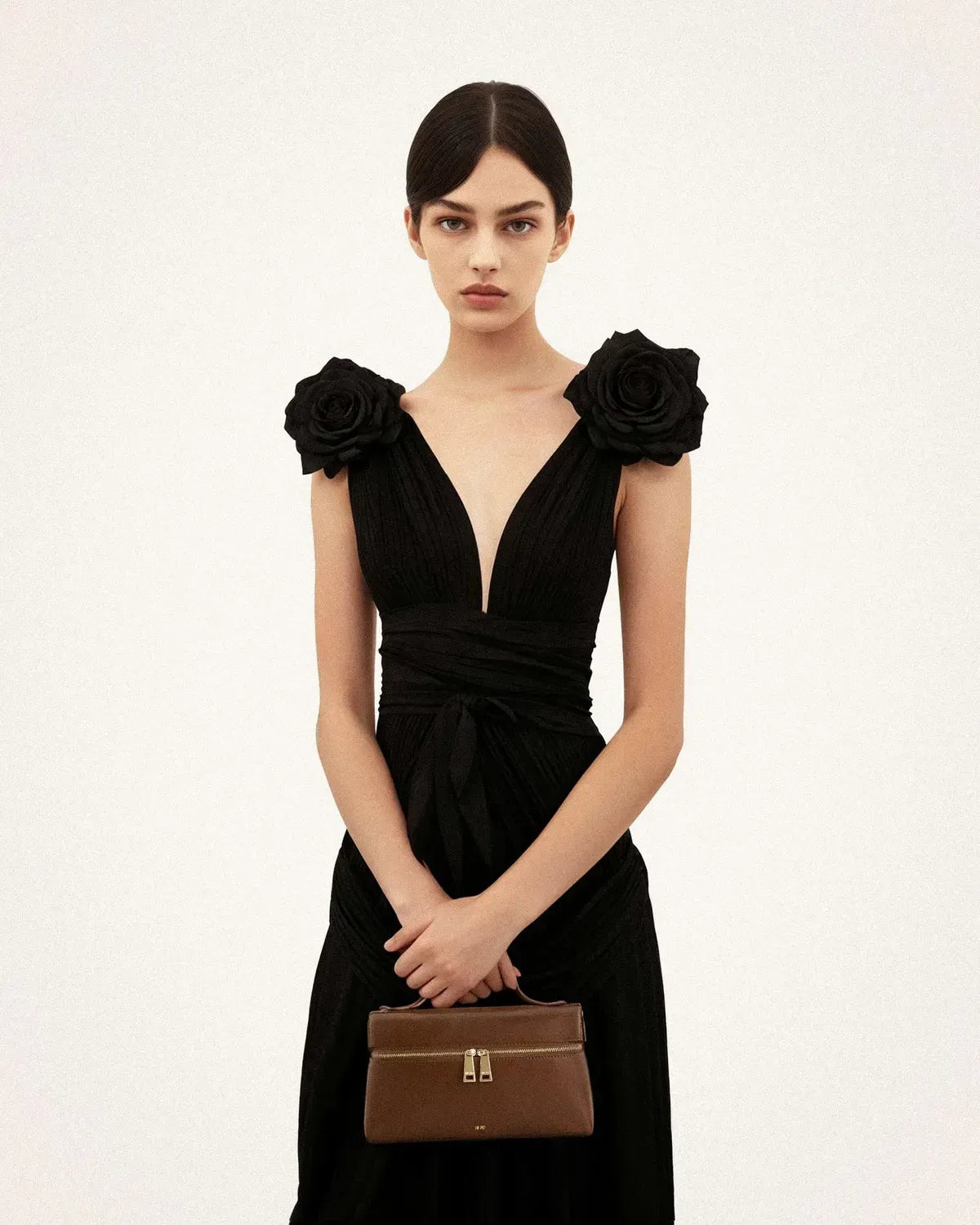 Жіноча сумка з верхньою ручкою JW PEI Thea Top Handle Bag, коричнева — фото 7