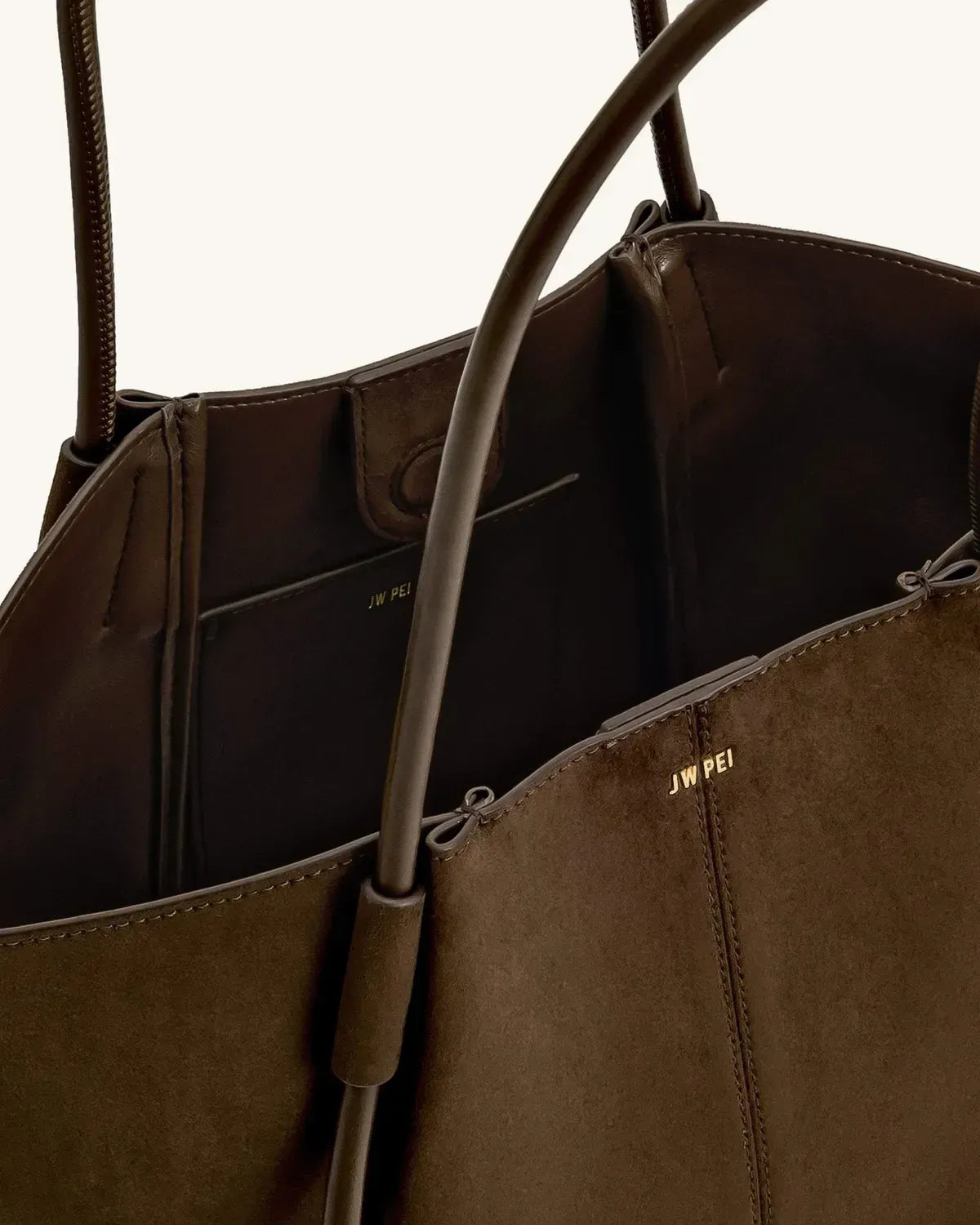 Жіноча сумка-тоут JW PEI Nala Wide Tote Bag, колір мокко — фото 8